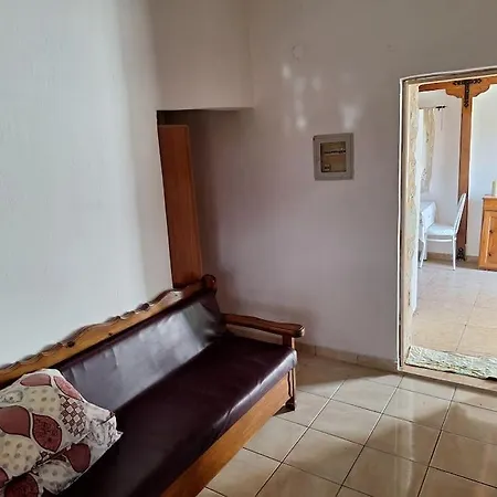 εξοχική οικία 45τμ συν 12τμ εξτρα δωμάτιο Holiday home